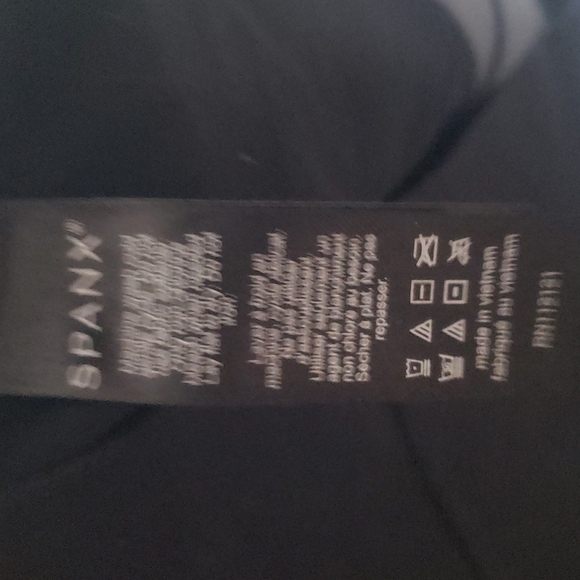 Spanx black legging - Picture 6 of 7